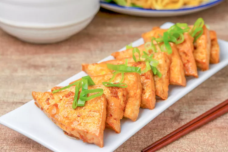 essential chinese sauces soy souce